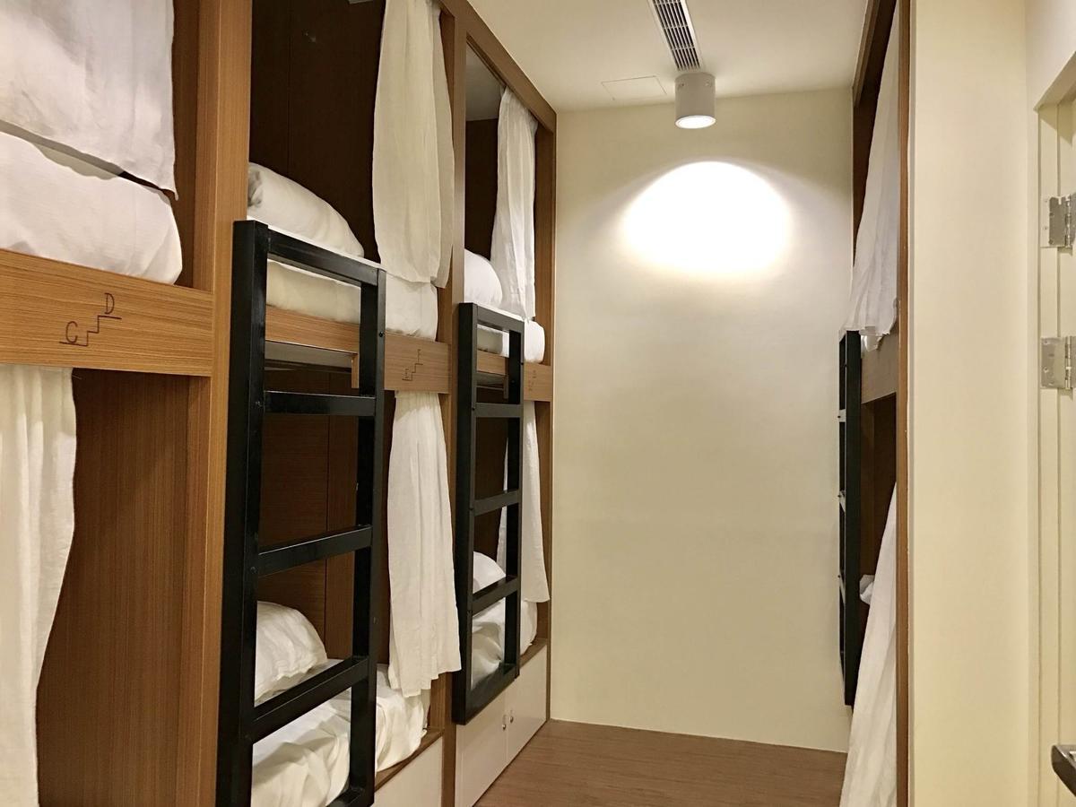 Master Chitow Hostel Kaohsiung Exterior photo